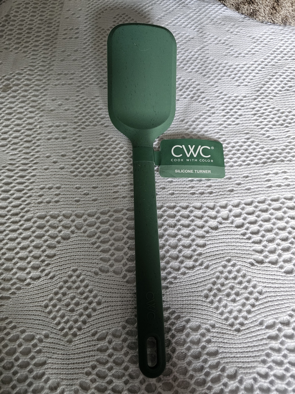 CWC Green Silicone Turner - Cook With Color - Picture 5 of 5